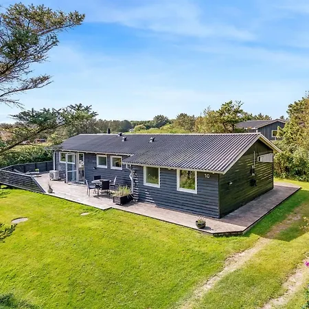 Tuke - 400m From The Sea By Interhome *