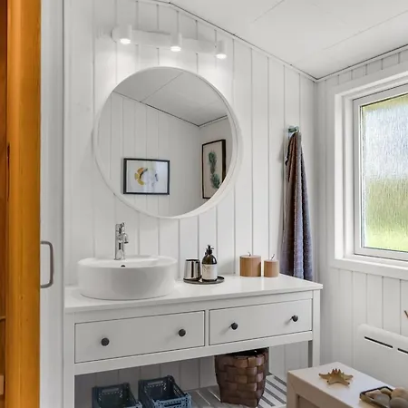 Vakantiehuis Tuke - 400m From The Sea By Interhome *