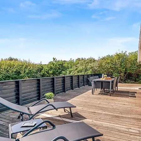 Vakantiehuis Tuke - 400m From The Sea By Interhome *